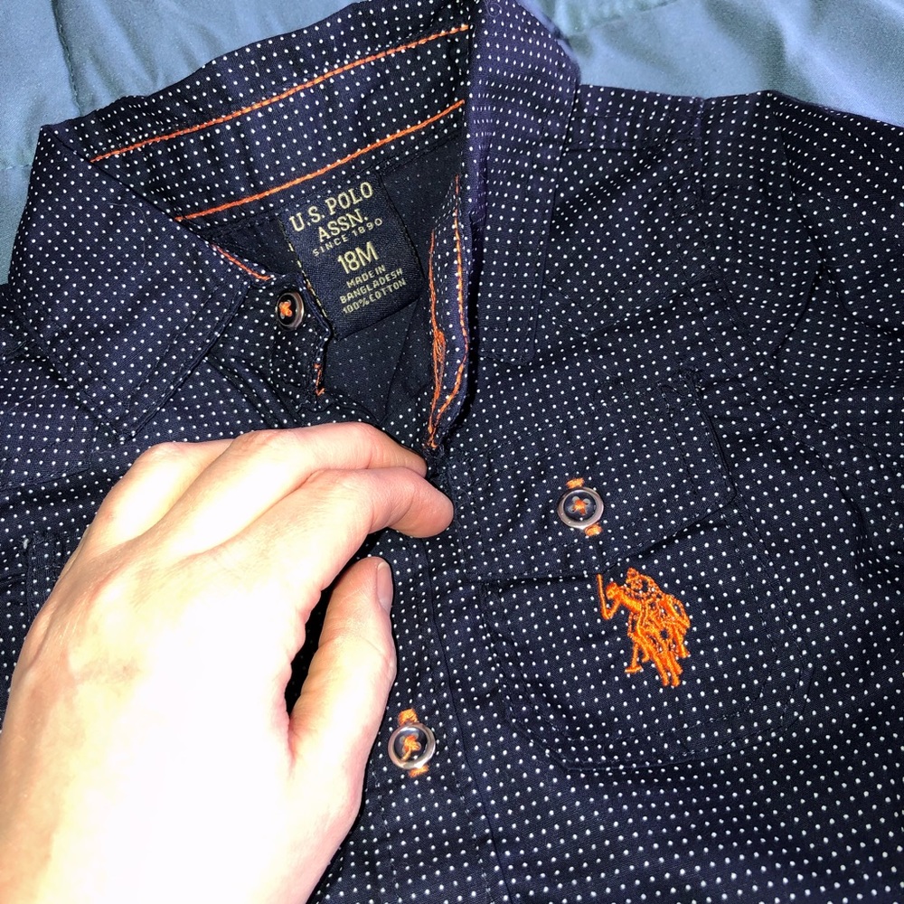 Boys button down Polk dot top - Picture 2 of 3